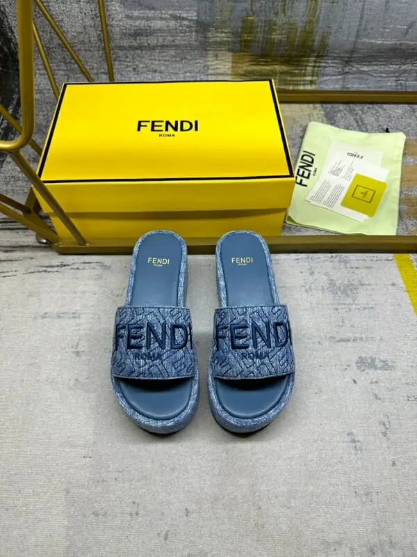 fendi chaussons pour femme s_12100101